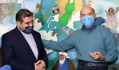 بازدید وزیر فرهنگ و ارشاد اسلامی از کارگاه نقاشی حبیب‌‌الله صادقی