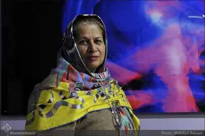 محرومیت‌زدایی، مهارت‌افزایی و  کارآفرینی در جامعه به زبان هنر به روایت ابراهیم‌زاده پزشکی