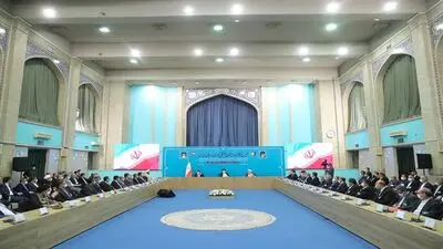 Raeisi: Cultural attachés are border guards of Islamic Revolution in the world
