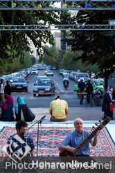 روز سوم و اختتامیه پنجمین جشنواره هنر برای صلح در خانه هنرمندان