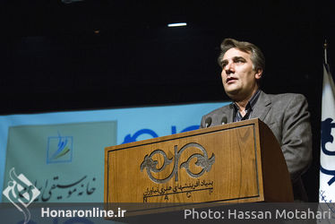  نشست اهالی خانه موسیقی با هدف کمک با زلزله زدگان کرمانشاه در فرهنگسرای نیاوران
