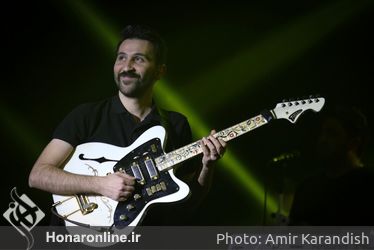 كنسرت محمد عليزاده در سي و سومين جشنواره موسيقي فجر