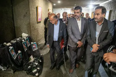 روایت‌هایی عمیق از جنگ خلق خواهد شد؛ خوشحالی از جان گرفتن تئاتر