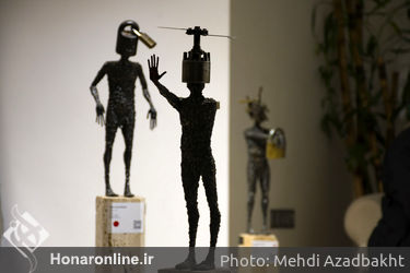 نمایشگاه مجسمه‌ های عارف رودباری در گالری کاما