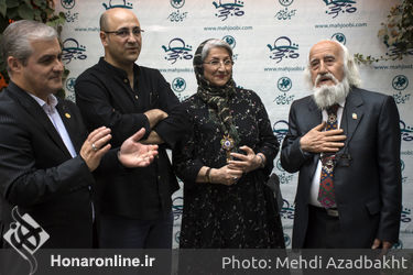 مراسم رونمایی از تندیس استاد حسین محجوبی