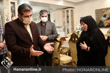 دیدار وزیر فرهنگ و ارشاد اسلامی با خانواده مرحوم استاد حبیب الله صادقی