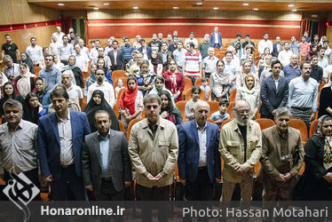 تجلیل از استاد هادی حمیدی و یادی از استاد قسمت خانی در فرهنگسرای نیاوران