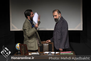 نمایش "باد که می‌نویسد" در مجموعه تئاتر شهر