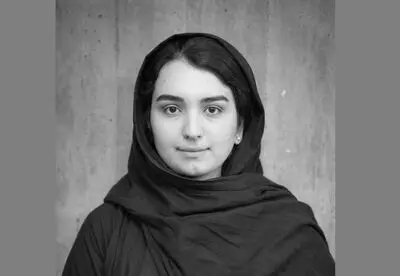 "آنتروپی" در تعامل با تماشاگر کامل می‌شود / نمایشی که با بداهه‌پردازی پیش می‌رود / روایت نازنین‌زهرا رفیعی از حضور در سی و نهمین جشنواره تئاتر فجر