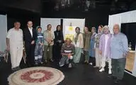 آیین افتتاحیه «خیلی زود عادت می‌کنیم»