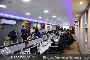 نشست خبری حمیدرضا جعفریان رئیس سازمان سینمایی حوزه هنری با محوریت مرور فعالیت ها و تولیدات جدید سینمایی این سازمان در چهلمین جشنواره فجر صبح امروز در حوزه هنری برگزار شد.