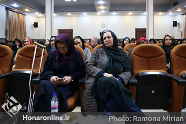 نشست هم‌اندیشی طراحان و تولیدکنندگان دومین جشنواره ملی طراحی لباس و پارچه کودک و نوجوان