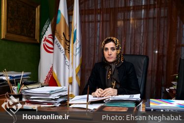 محبوبه کاظمی - مدیر گالری ترانه باران