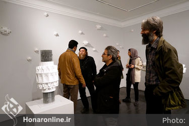 نمایشگاه مجسمه‌های کامبیز صبری در گالری خاک
