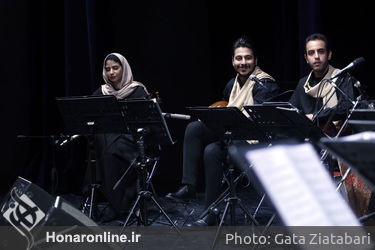 گروه سازهای ایرانی بنیاد رودکی در تالار وحدت
