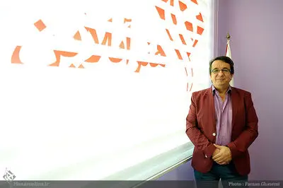 زنده روح‌کرمانی:انتخاب آثار جایزه قلب تهران امروز آغاز می شود