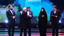 جایزه گوهرشاد متفاوت ترین سیمرغ جشنواره فیلم فجر است/ گوهرشاد به دنبال هویت بخشی به بانوی عفیف ایرانی در عرصه های هنری است