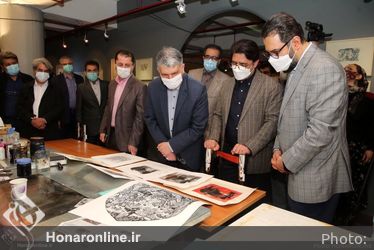 بازدید وزیر فرهنگ و ارشاد اسلامی از سیزدهمین جشنواره هنرهای تجسمی فجر