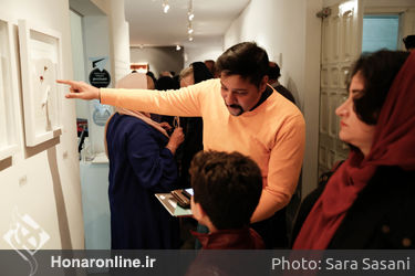 نمایشگاه مجموعه آثار کامبیز درم بخش با عنوان "سورپرایز" در گالری ویستا