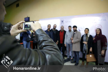 اکران مردمی فیلم "ثبت با سند برابر است" در سینما آفریقا