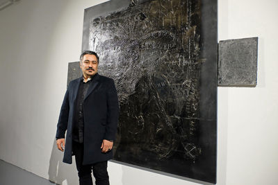 میل جاودانگی با لوکس‌گرایی / نمایشگاه "مرگ لوکس" مصطفی دمیرچی و انتقاد به دنیای معاصر