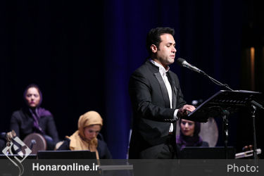 خنیاگران مهر در چهارمین روز سی و دومین جشنواره موسیقی فجر در تالار وحدت