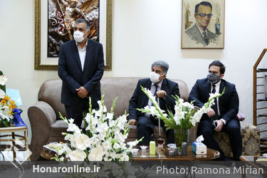 دیدار سیدعباس صالحی با خانواده مرحوم استاد پیشکسوت موسیقی  عبدالوهاب شهیدی