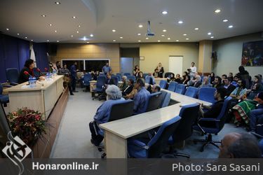 رونمایی از مجموعه نمایشنامه‌های محمود استادمحمد