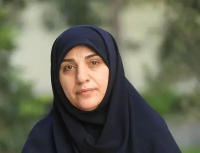 مینا صدری دبیر سی‌امین جشنواره هنرهای تجسمی جوانان ایران شد
