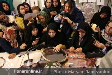 سومین روز از نمایشگاه عاشورایی به روایت تصویر