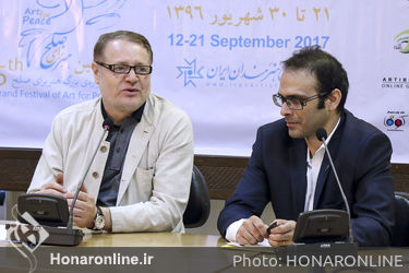 نشست خبری پنجمین جشنواره "هنر برای صلح"