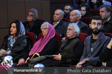 رونمایی از کتاب "گاتاها، نغمه‌های ایران باستان"