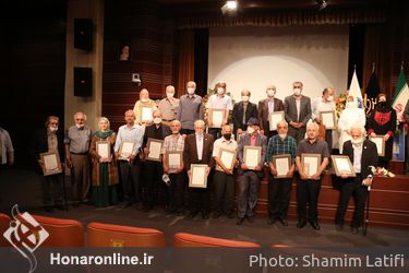 افتتاحیه نمایشگاه هنرهای سنتی در فرهنگستان هنر