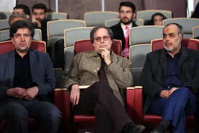 مراسم بزرگداشت آیت الله شاه آبادی در فرهنگسرای امام