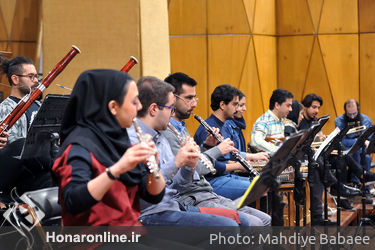 تمرین ارکستر ملی به رهبری فریدون شهبازیان در تالار رودکی