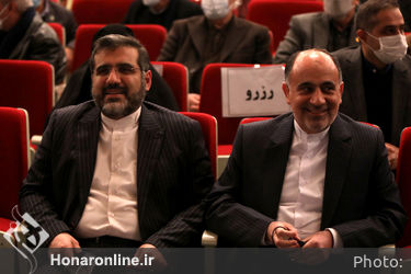 بزرگداشت حکیم نظامی برنامه ویژه آیین بزرگداشت حکیم نظامی با حضور شخصیتهای ملی و بین المللی و اهالی فرهنگ و هنر
