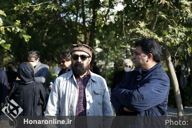 وداع با پیکر پورنگ پورشیرازی نوازنده کنترباس