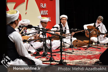 کنسرت گروه سرو خراسان در سی و پنجمین جشنواره موسیقی فجر