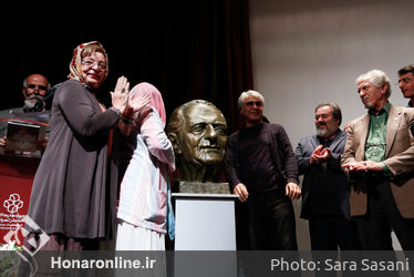 گرامیداشت یکصد و بیستمین سالگرد تولد استاد ابوالحسن‌خان صدیقی‌ و رونمایی از سردیس استا در موزه هنرهای معاصر