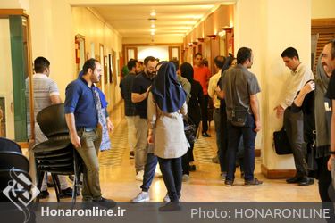 دومین بازار آثار هنری در خانه هنرمندان