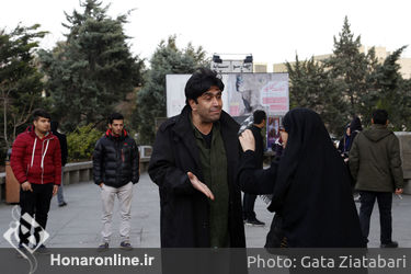 اجرای تئاتر خیابانی به مناسبت ایام فاطمیه در محوطه تئاتر شهر
