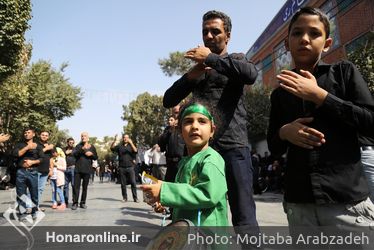 مراسم عزاداری ظهر عاشورا در حرم حضرت عبدالعظیم الحسنی (ع)