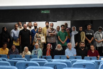 اکران مردمی مستند «سه نقطه مانده تا حسین (ع)»با حضور چهره‌های هنری و استقبال پر شور مخاطبان
