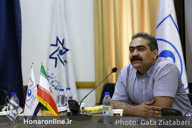 نشست مطبوعاتی اولین دوره اعطاء نشان عکاسان سال مطبوعات ایران در خانه هنرمندان