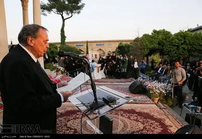 Gunther Uecker’s “Tribute to Hafez” to travel to Isfahan