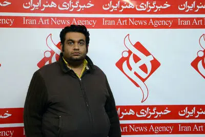 مونولوگی مبتنی بر تکنولوژی / روایت بهروز سالمی از نمایش "نسخه ویراستار"