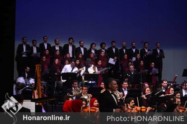 اجراى ارکستر ملی ایران با نام "شب موسيقى ارمنى" به رهبری مهمان رازمیک اوهانیان 