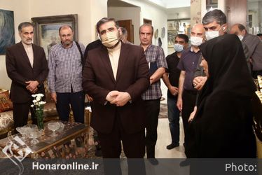 دیدار وزیر فرهنگ و ارشاد اسلامی با خانواده مرحوم استاد حبیب الله صادقی