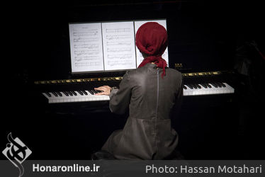 نخستین روز پنجمین جشنواره موسیقی نوای خرم