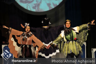 نمایش کودک "پر پر، سیمرغ، پر" در تالار هنر